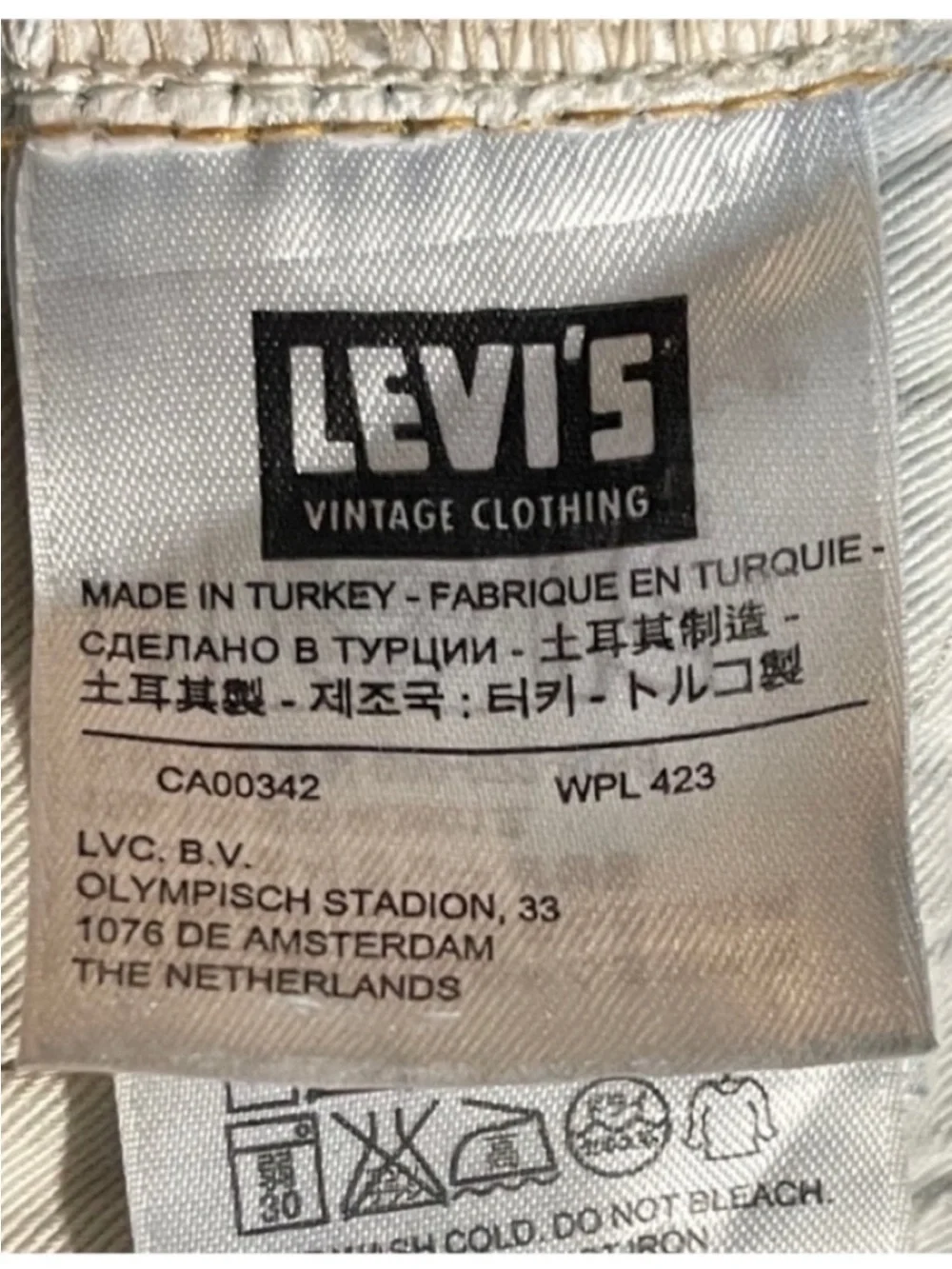 Levis pre owned